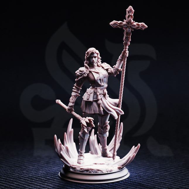 Sara Rosewood - Cleric of Cedhelieth