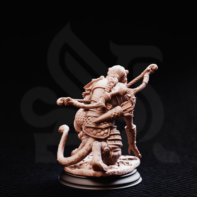 Bri’zani – Lionfolk Tracker