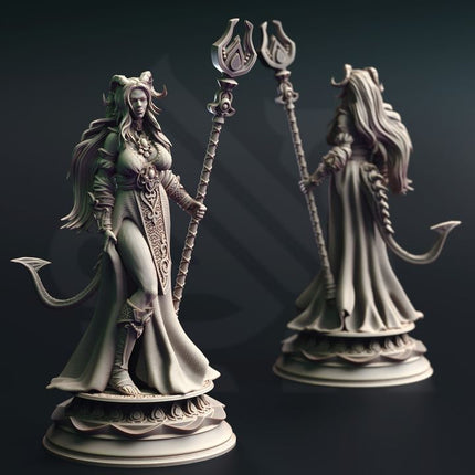 Tharia Moonshadow - Cleric of Glanbeli
