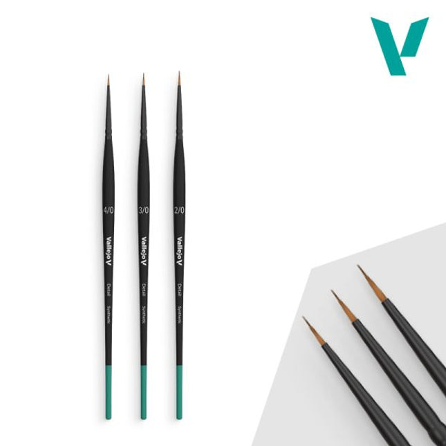 Vallejo Hobby Brushes: Detail Definition Set - Synthetic fibers (Sizes 4/0, 3/0 & 2/0)
